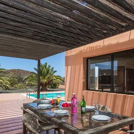 Vista Montana By Villa