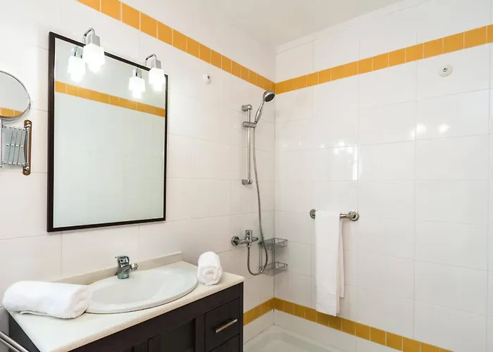 Βίλα Vista Montana By *